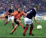 Arnhem, 26 april 2000
Nederland-Schotland, eindstand 0-0
Vriendschappelijk
Dennis Bergkamp