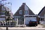 Landsmeer 19 april 2000
Dries Roelvink zijn oude huis.