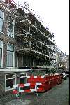 Leiden, 2 april 2000
Het nieuwe huis van Elco Brinkman in de steigers