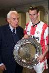 Eindhoven 30 april 2000
PSV landskampioen 1999-2000
Frits Philips en Andre Ooijer