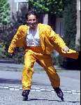 Eindhoven, 26 april 2000
Johan Vlemmix in zijn oranje-outfit op zijn skates