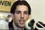 Eindhoven, 21 april 2000
Persconferentie Ruud v Nistelrooy nadat bekend is gemaakt dat hij gaat tekenen voor Manchester United