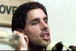 Eindhoven, 21 april 2000
Persconferentie Ruud v Nistelrooy nadat bekend is gemaakt dat hij gaat tekenen voor Manchester United