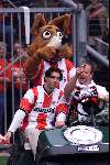Eindhoven, 30 april 2000
PSV Landskampioen 
Feest na de wedstrijd PSV-RKC, eindstand 7-1
Ruud v Nistelrooy met Mart v d Heuvel op de buggy