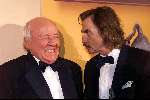 Scheveningen 17 april 2000
Uitreiking Musical Awards.
Johnny Kraaykamp Sr en Willem Nijholt