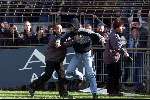 Eindhoven, 28 april 2001
Wedstrijd tussen EVV Eindhoven -FC Den Bosch, eindstand 2-2. Supporters FC Den bosch tijdens rellen
Hooligans met bivakmutsen