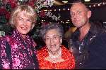 Amsterdam, 11 april 2001
Feest t.g.v. 60 jarige JOOP BRAAKHEKKE
moeder Joop Braakhekke met Sheila de Vries