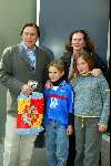 Kaatsheuvel 21 april 2002
50 jarig bestaan van de efteling en premiere show Hans Klok.
Hans Wijers met gezin