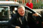 Amsterdam 11 april 2002
Opening restaurant Joop Braakhekke
Harry Mens met Bentley