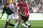 Eindhoven 14 april 2002
PSV-Feyenoord 2-0
Jan Vennegoor of Hesselink Kezman en Kees v Wonderen