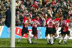 Eindhoven 14 april 2002
PSV-Feyenoord 2-0
Kezman blij na 2-0
Ramzi Jan Vennegoor of Hesselink Wilfred Bouma
