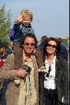 Kaatsheuvel 21 april 2002
50 jarig bestaan van de efteling en premiere show Hans Klok.
Leontine Borsato en Marco Borsato met Luca Borsato