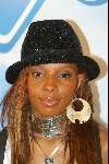 Rotterdam 13 april 2002
TMF Awards in ahoy
Mary J Blige met tatoeage