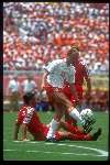 Dennis Bergkamp spelend voor het Nederlands elftal in USA 1994