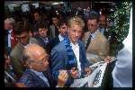 Dennis Bergkamp teket een kontrakt voor Internationale Milan