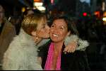 Amsterdam 8 april 2003
Premiere Johnny English met Rowan Atkinson
do zangers  met moeder
