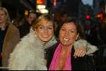 Amsterdam 8 april 2003
Premiere Johnny English met Rowan Atkinson
Do zangeres met moeder