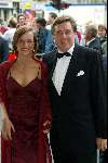 Amsterdam 25 april 2003
Concert vanwege de 65 e verjaardag van koningin beatrix
ed nijpels  met vrouw
