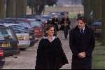 de Geest 10 februari 2001
Trouwen Hugo en Marleen Loudon op kasteel Middachten.
Elisabeth Fabius met haar man