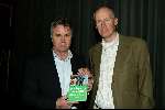 Amsterdam 11 april 2003
Presentatie boek Jan Roelfs in filmtheater
jan roelfs en guus hiddink