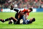 Kalou in duel met Jan Heintze
14 november 2000
PSV-FC Twente