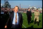 Jan Reker als trainer van Willem II
Achter hem Bobby Robson met assistent Frank Arnesen