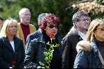 Naarden 8 april 2003
Begrafenis Sjaak Zwart (man marga Scheide)
Jose Hoebee en haar man Wil Hoebee