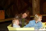 Slagharen 29 april 2003
Leontine Borsato  en Senna Luca en Jada
in ponypark slagharen