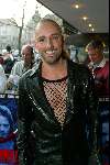 Amsterdam 16 april 2003
premiere van god los.
maik de Boer