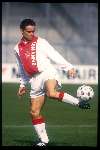 Marc Overmars spelend voor ajax
