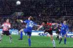 Eindhoven, 15 maart 
1/4 finale UEFA-Cup PSV-FCKaiserslautern, eindstand 0-1
Mario Basler en Mark v bommel