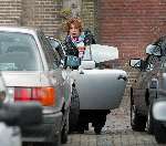 Naarden Vesting 12 april 2003
Myrna Goossen met porsche 911