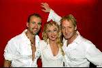 Amsterdam 28 april 2003
optredens voor warchild.
rolf koster brigitte nijman en tony neef