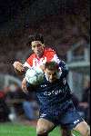 Eindhoven 31 maart 2001
PSV- fc Twente 2-1
Ruud v Nistelrooy in duel met Grujic