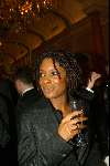 Amsterdam 8 april 2003
Premiere Johnny English. feest in hotel l\'europe
silvana simons met een glaasje champagne