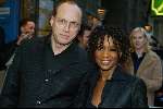 Amsterdam 8 april 2003
Premiere Johnny English met Rowan Atkinson
silvana simons met man
