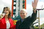 Slagharen 29 april 2003
Suzanne blokhuis met de oprichter van slagharen