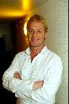 Amsterdam 28 april 2003
optredens voor warchild.
tony neef