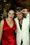 Amsterdam 16 april 2003
premiere van god los.
tygo gernandt met vriendin