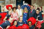 Rotterdam 13 april 2004
Presentatie cd Lee Towers in Hotel New York.
Lee Towers en Laura Huizer met miss Princess en Aad Ouborg