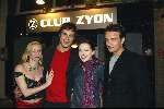 Amsterdam 9april 2004
Adrienne Frantz (Bolt and Beautiful) in disco samen met Kenan Raven en Robin Rienstra