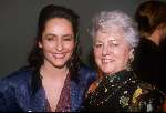 Amsterdam 30 november 1989
Premiere PURPER met Angela Groothuizen hier samen met 
haar moeder