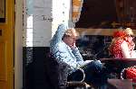 Amsterdam 16 april 2004
Antonie Kamerling geniet van het zonnetje