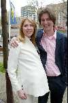 Amsterdam 19 april 2004
Presentatie cd voor Unicef in Hotel Americain.
Barbara Boomsma zwanger met man Roeland Jacobs
P