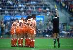 Munchen, 25 juni 1988 Finale Europees Kampioenschap 1988
Finale Nederland-Rusland, eindstand 2-0
1-0 door Ruud Gullit en 2-0 door Marco v Basten
Berry v Aerle Adri v tiggelen Jan wouters Gele kaart
Gele kaart
