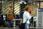 Schiphol  26 april 2003
Caroline Tensen vertrekt met dochter lotte en zoontje bob
naar turkije