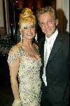 Scheveningen 4 april 2004
Premiere Lion King in Kurhaus.
Connie Breukhoven met Hans Breukhoven