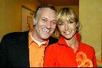 Amsterdam 19 april 2004
Premiere in Oranje in Amsterdam Arena.
Frank Wisse  en Wendy v Dijk