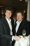 Blaricum 15 april 2004
Rene Froger geeft concert in zijn eigen huis.
Marc Klein Essink en Henkjan Smits