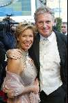 Scheveningen 4 april 2004
Premiere Lion King in Kurhaus.
Henny Huisman met vrouw